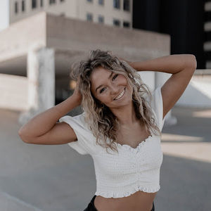 Meet your Posher, Amberlyn